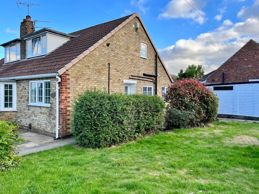 Curzon House Two - Great for Contractors or Family Holidays - Image 1