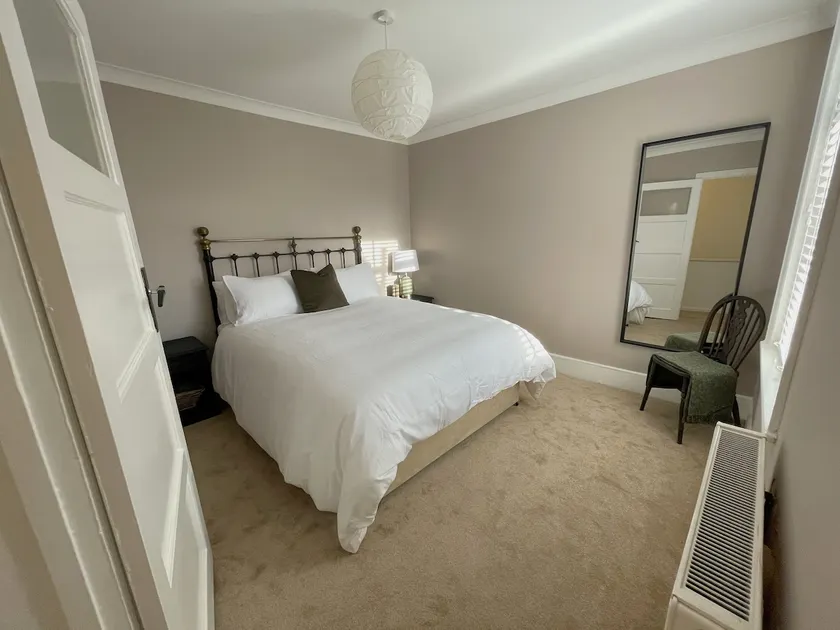 Private Flat in Parkstone, Poole - Wifi & Netflix - Image 1
