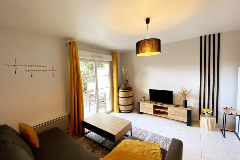 Urban Home - 4 pers - Netflix - Image 1