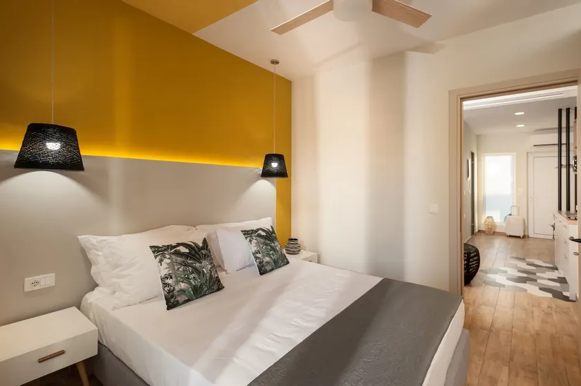 Salty Colours Apartments - Image 1