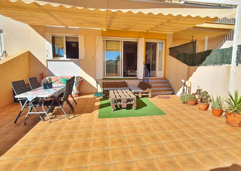 Spacious Terrace, Air Conditioning Pool and Garage - Image 1