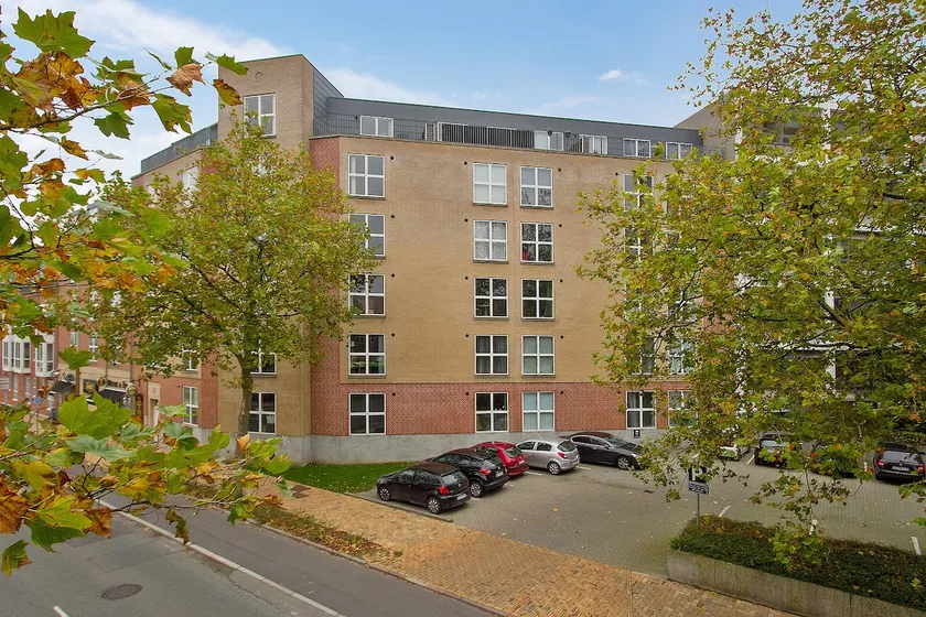 Unique apartment - AAA location - Image 1