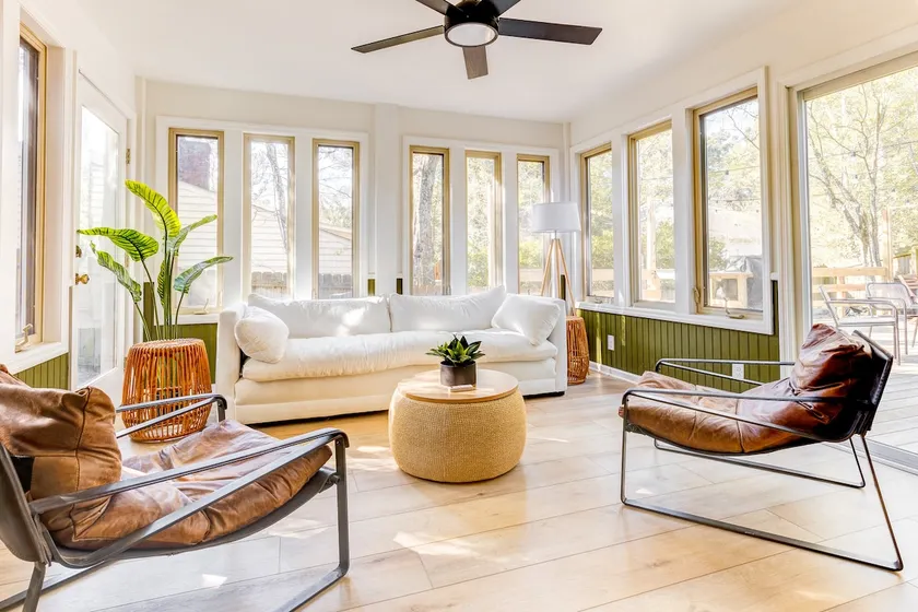 Family Home Packed With Fun! Walk to Beach access! - Image 1