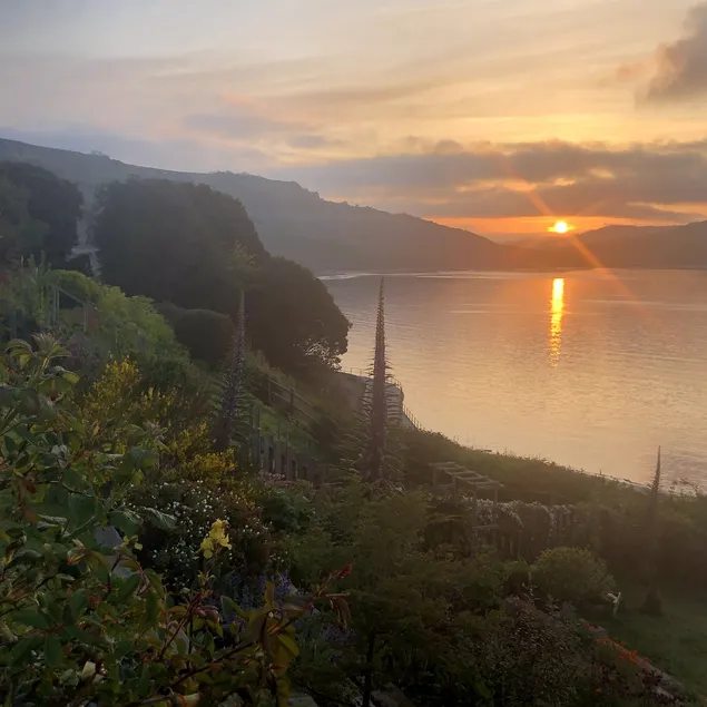 Lyme Clifftop Hideaway - Image 1