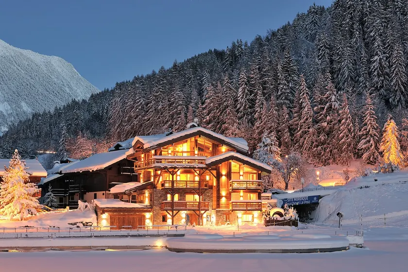 5 Bedrooms Chalet Courchevel Le Praz - Image 1