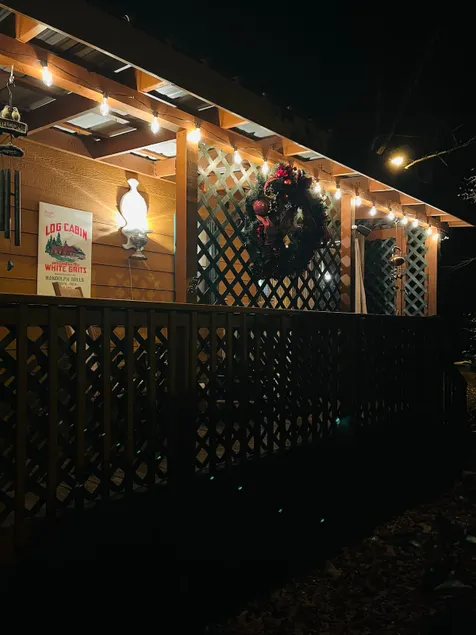 The honey Cabin - Image 1