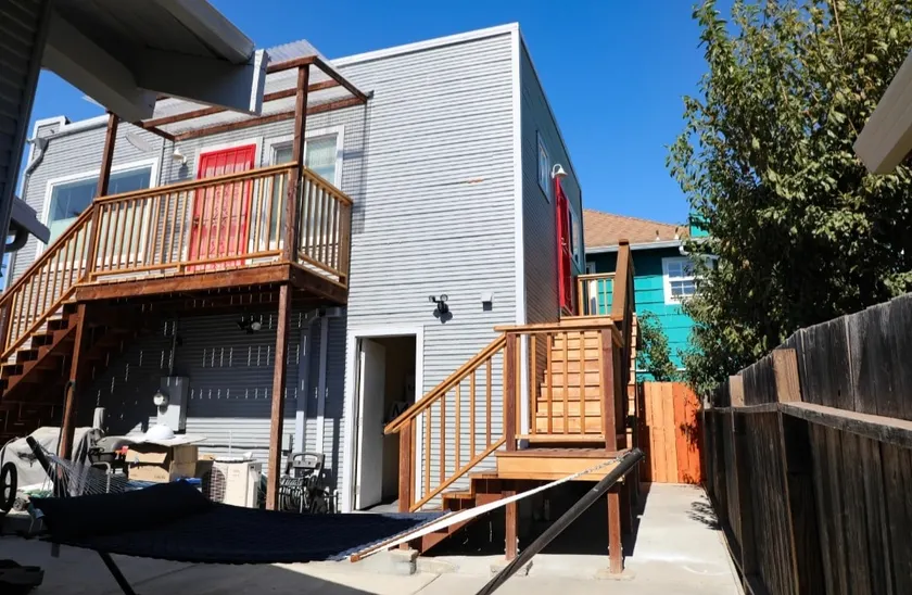 2112 Mini Paradise - Image 1