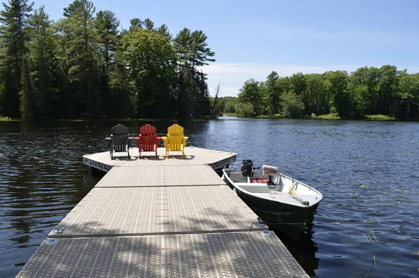 Hidden Gem Riverside Cottage - Image 1