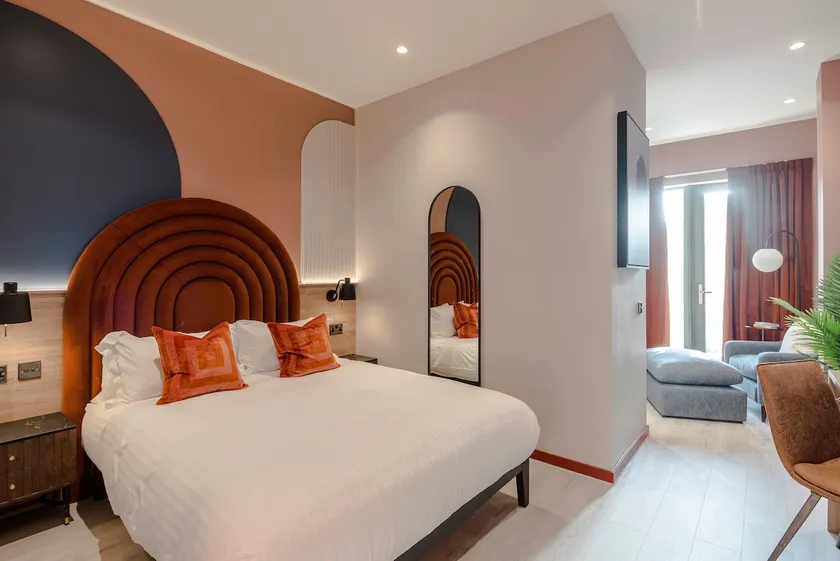 MK | Open 1 bedroom with Balcony - Image 1