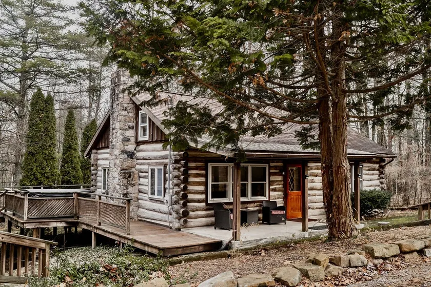 Mountain Getaway w/ Pool+Hot Tub - Image 1