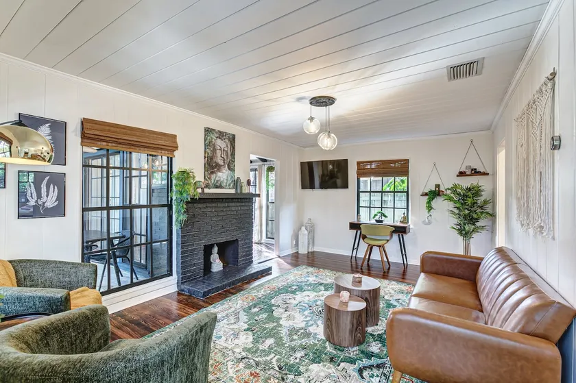 SoSo Bamboo Bungalow - Cozy, Private Zen Retreat - Image 1