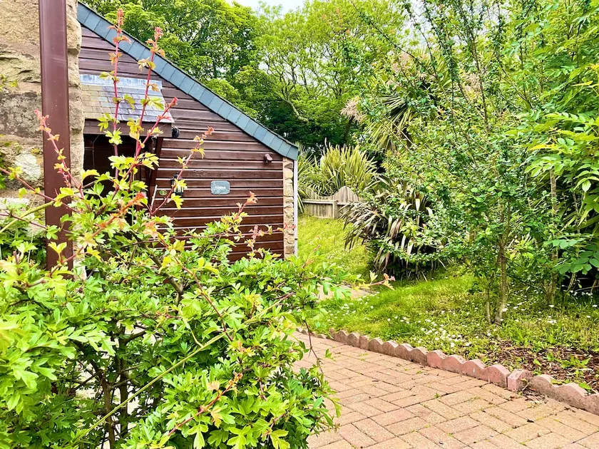 Towan Cottage -Carnebo Barns - Image 1