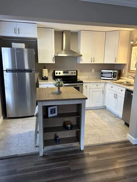 The Tiny House - Image 1
