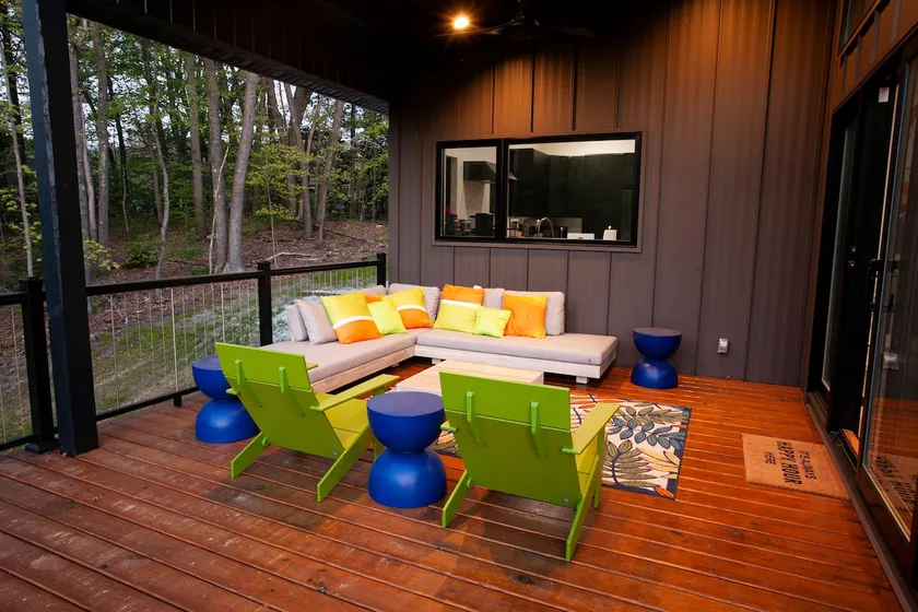 Welcome to Endless Views luxury contemporary home - Image 1