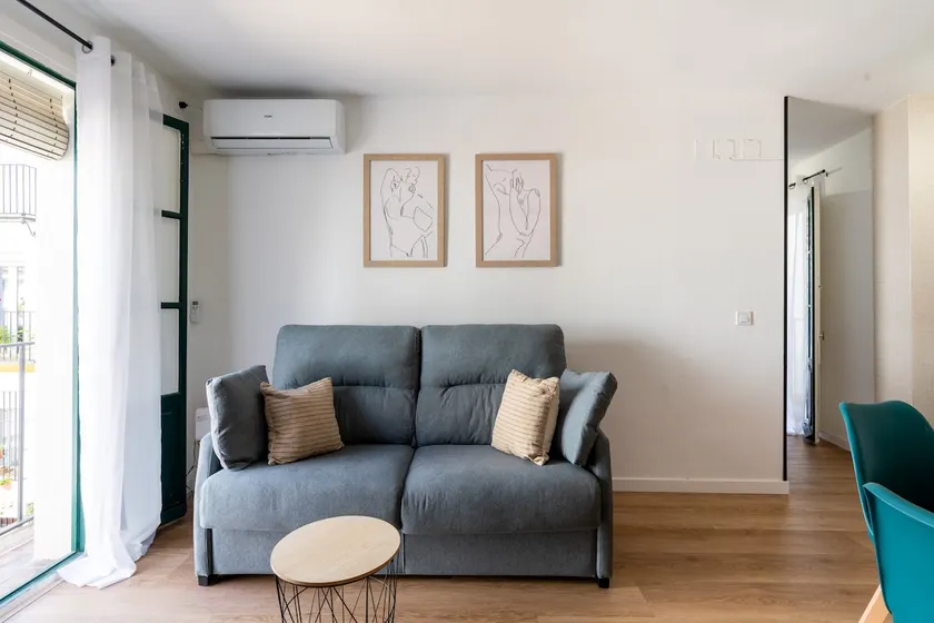 BT Ideal for couples. Excellent Alfalfa Location - Image 1