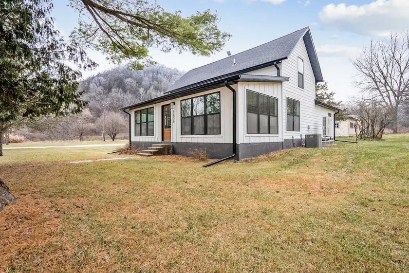 Village Creek Retreat – Modern Farmhouse in Woods - Image 1