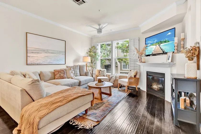 NEW! Coastal Luxury - Families & Remote Workers! - Image 1