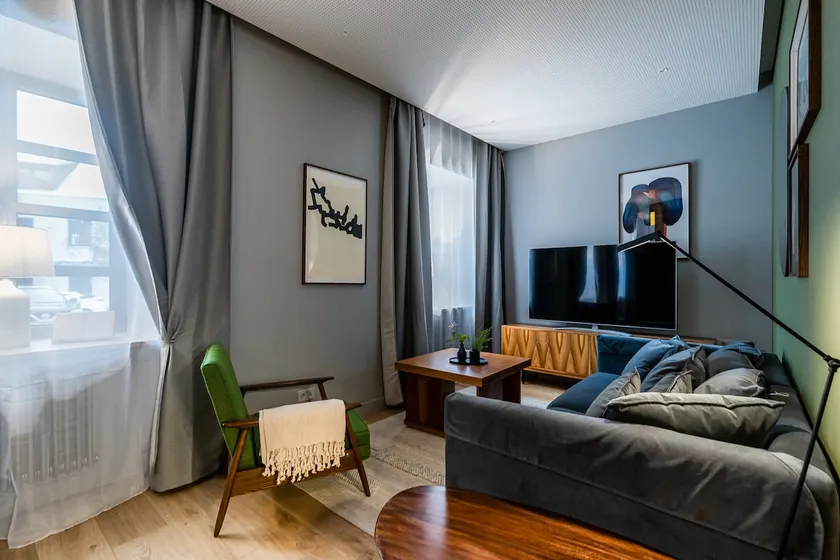 Domillion 1bdr brand-new Uzupis apt w free parking - Image 1