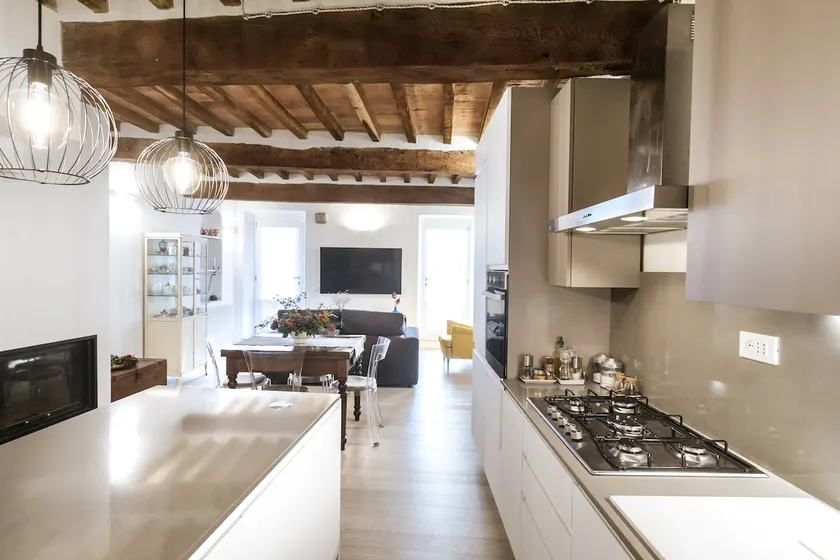 Bruna's House - Image 1