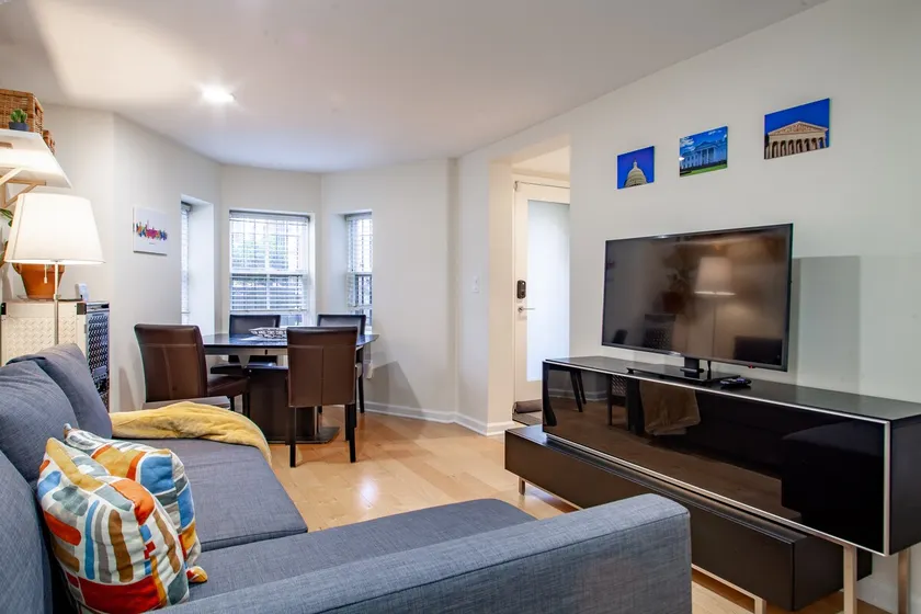 Gem off of 14th St NW, Near Logan Circle & U St - Image 1
