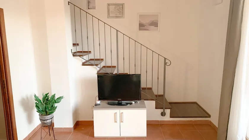 SulLago Comfortable Apartments with Pool - Image 1