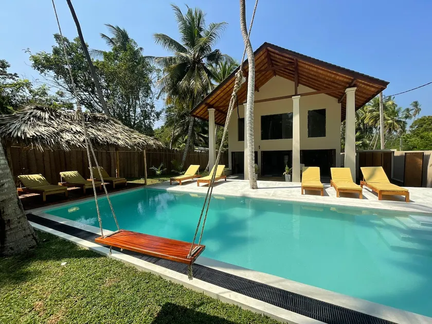 Ocean Divine Beachfront 4BR Villa with Pool & Chef - Image 1