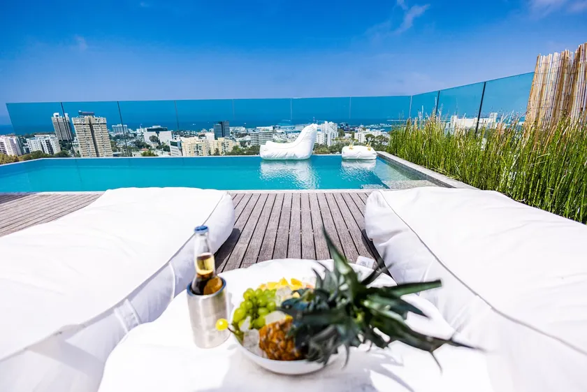 Serene - Infinity Cview penthouse - Image 1