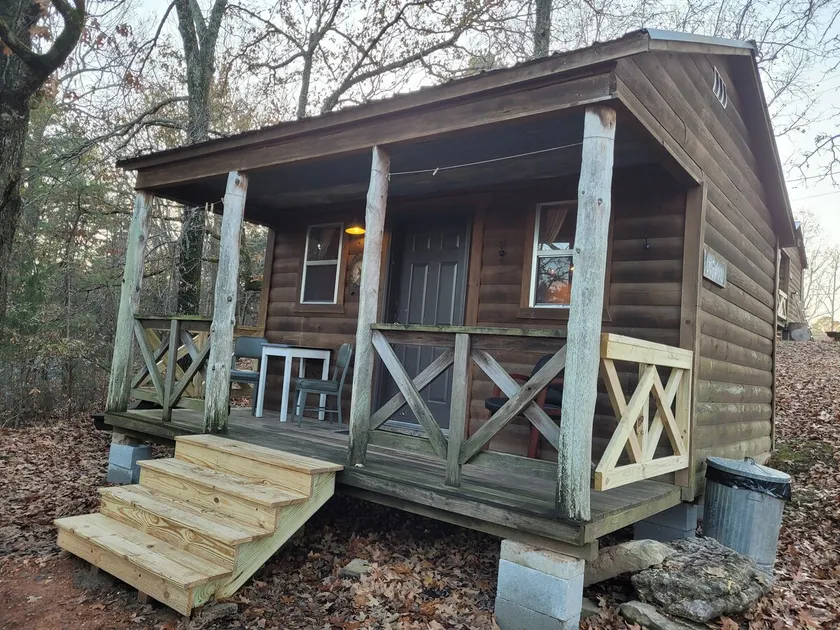 Buffalo Point Camp Cabin for 2 - Image 1