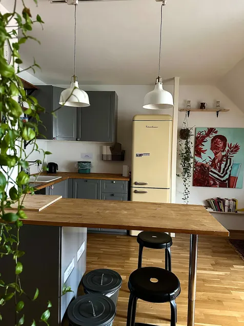 Central Art Maisonette - Image 1
