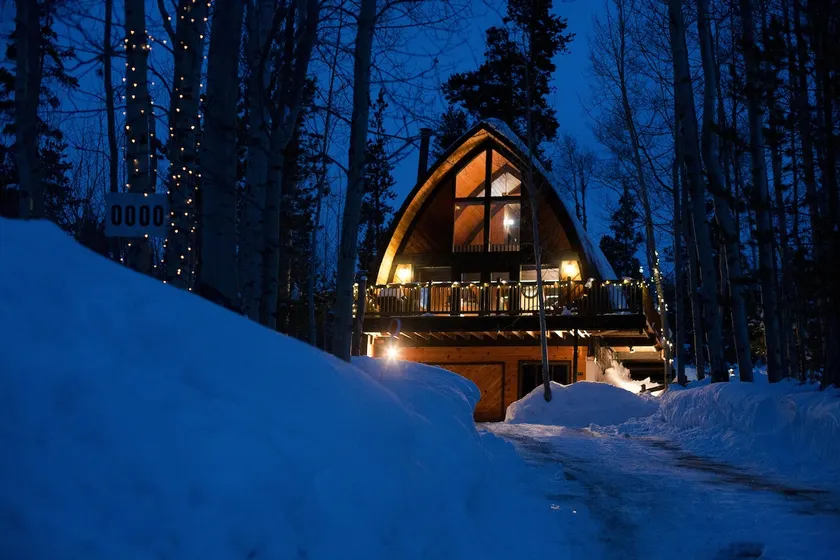 Chalet de montagne privé - rénové au cours de l'été! - Image 1