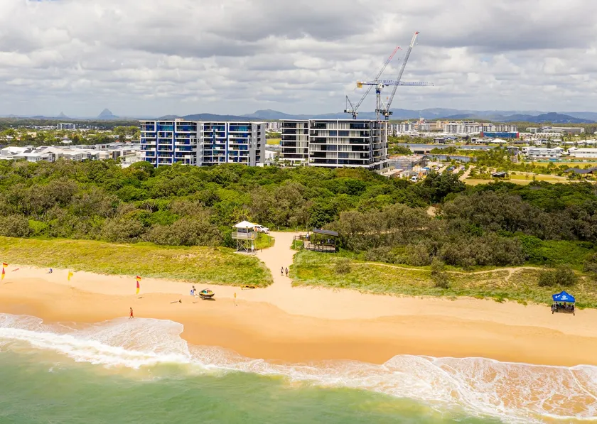 Breathtaking Beachfront 3 Bedroom Penthouse Bokarina Sunshine Coast - Image 1