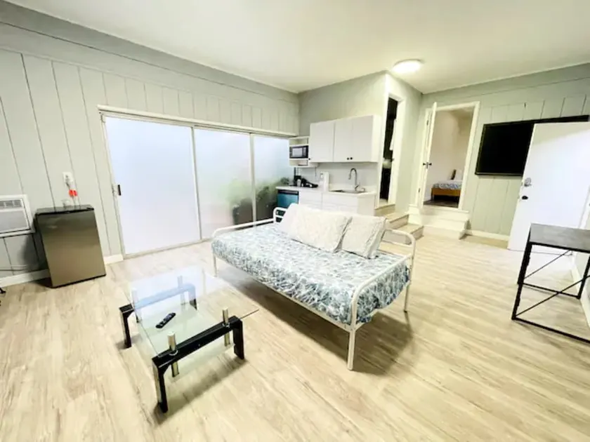 Private-1BR/1BA Studio in San Jose Dwt, ValleyFare - Image 1