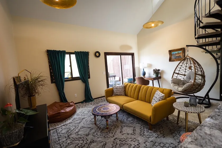 Slopeside Condo in Vernon - Image 1
