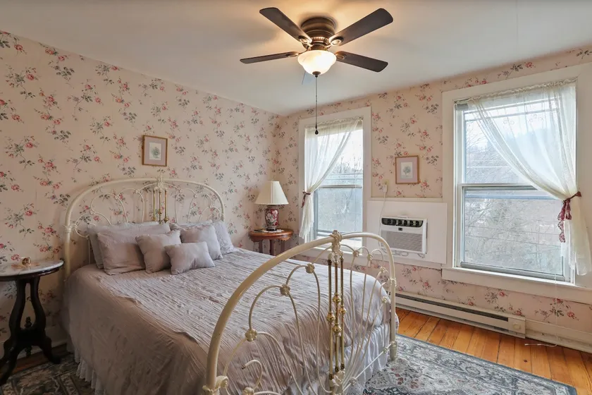 Ridgeview Suite - Image 1