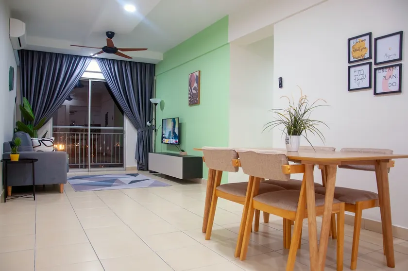 Five H Family Service Apt Near UPM, APU, Axiata BJ - Image 1