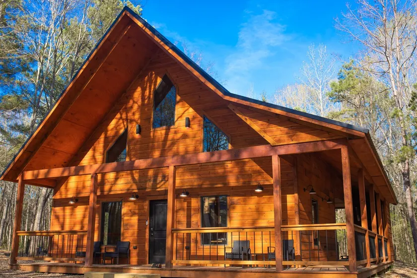 The Secluded Reset Button Cabin - Image 1