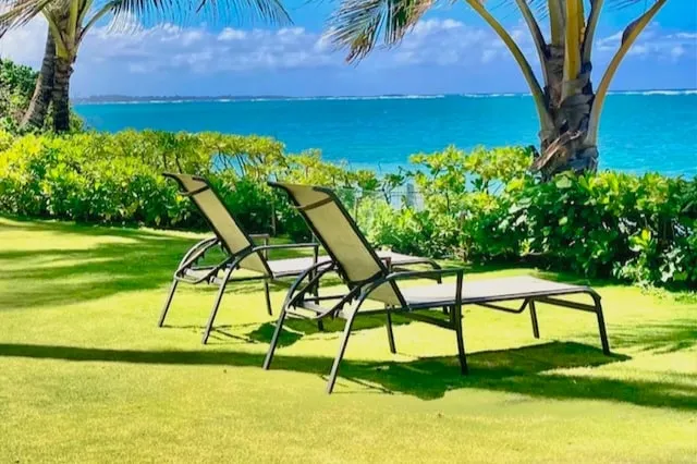 Sandy Beachfront Cottage - Image 1