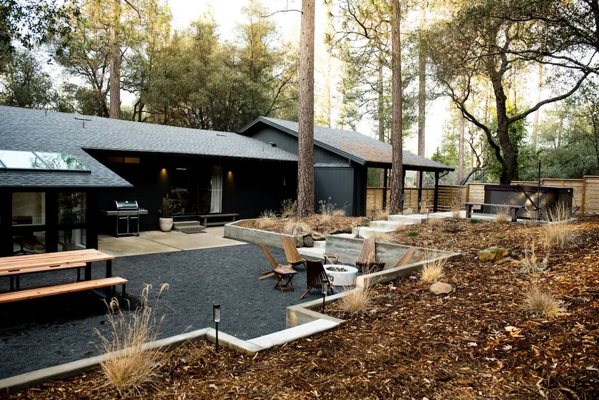 Family Friendly, Spacious yet Cozy | Yosemite 30mi - Image 1