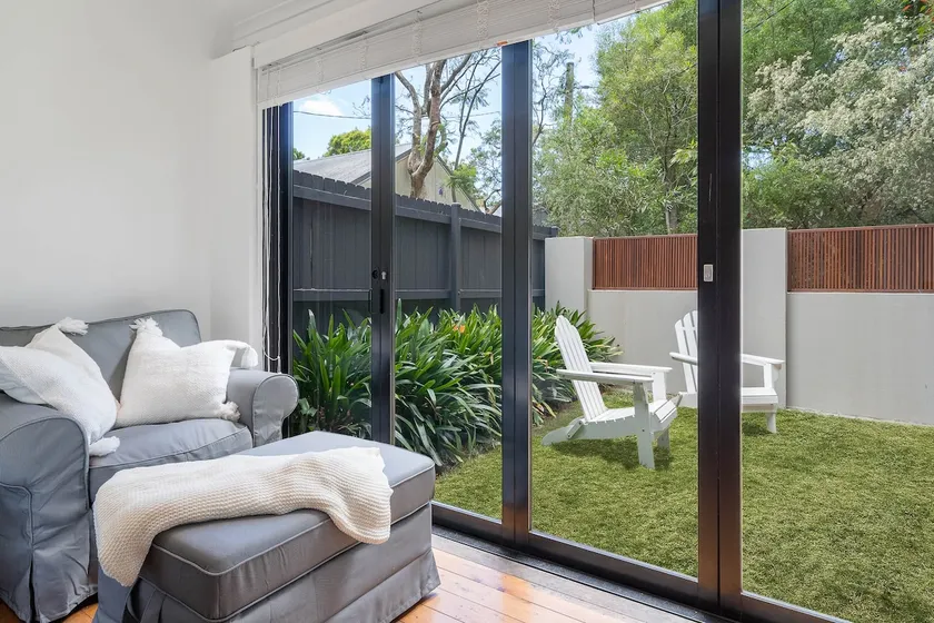 Charming 3 Bedroom Artist House in Mosman - Image 1