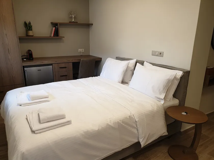 Olive Deluxe Room - Image 1