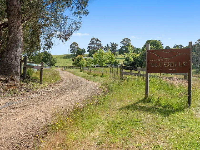 Storers Cottage, Blue Hills Farm - Image 1