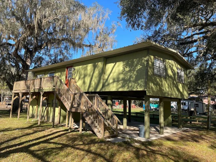 The canal house - Image 1