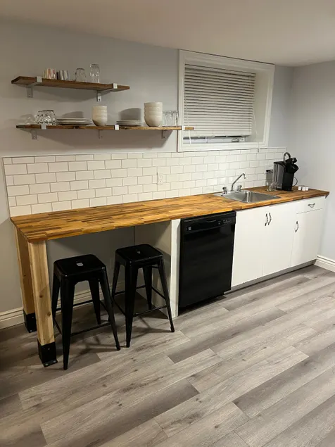 Fresh, clean, and modern. - Image 1