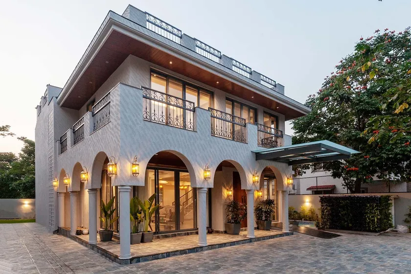 4BR| Pool+Playground |StayVista| Le Arc @Lonavala - Image 1
