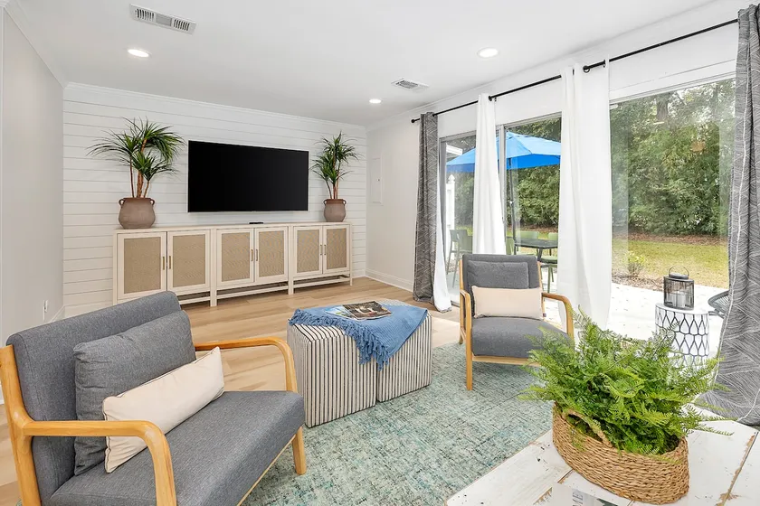 Lovely OceanWalk Condo, Pools, Walk to Pier Village, Golf Cart Available - Image 1