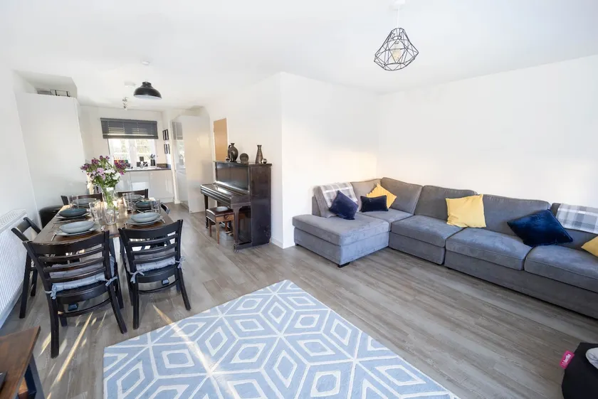 Immaculate 3 Bedroom Home Barnstaple Devon - Image 1