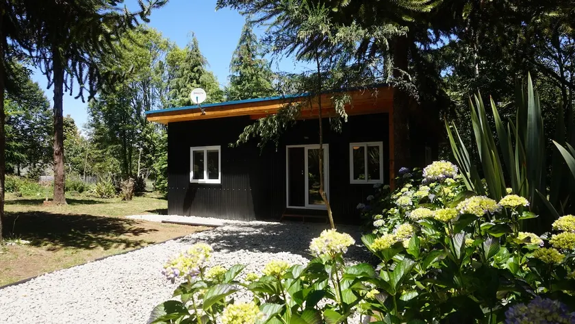 New and heated cabin in a nice park. - Image 1