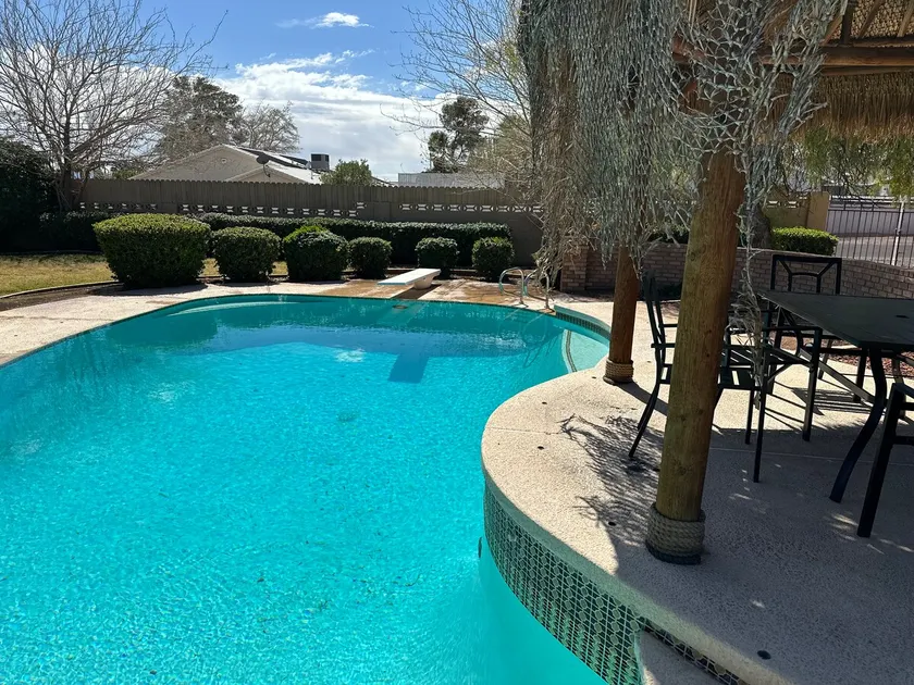 Unit 19 Entire house! 6 BR, 2.5 BA, Pool Sleeps 38 - Image 1