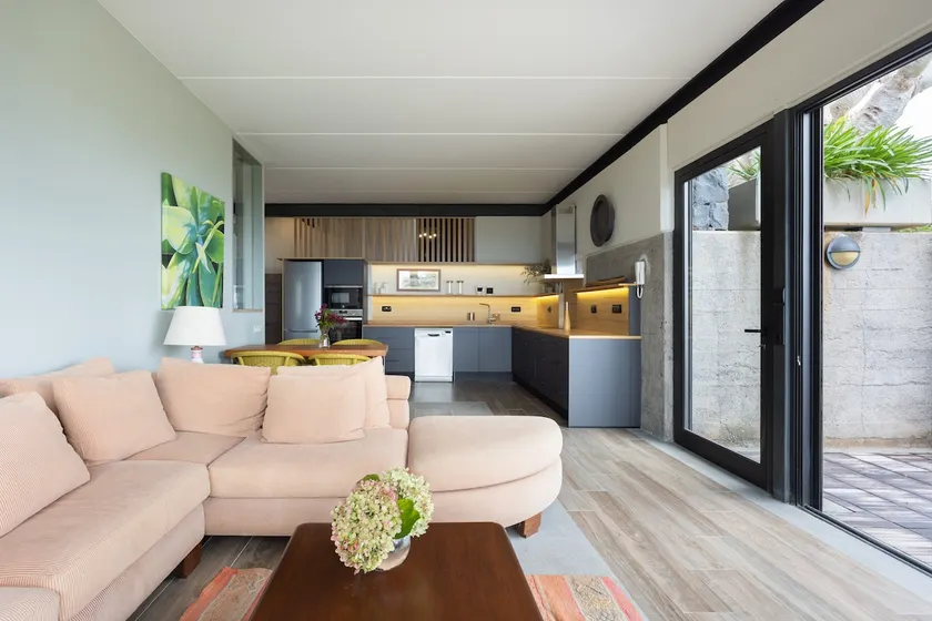 Quiet villa with views and surrounded by nature - Image 1