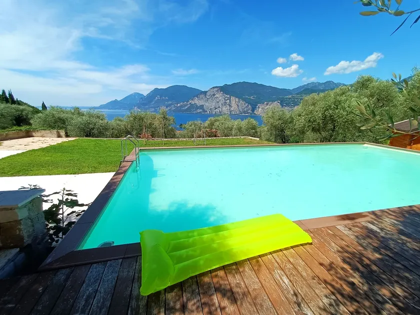 Domus Incantus • Garden & Lake View • Apartment 1 - Image 1